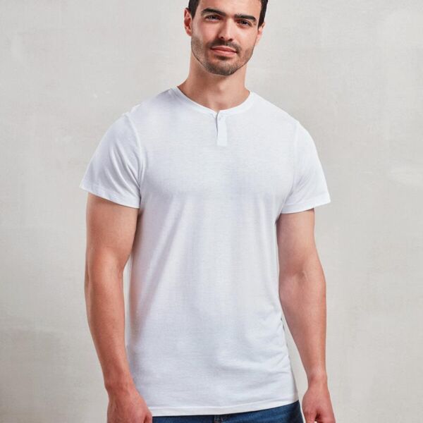 MENS COMIS SUSTAINABLE TEE Thumbnail